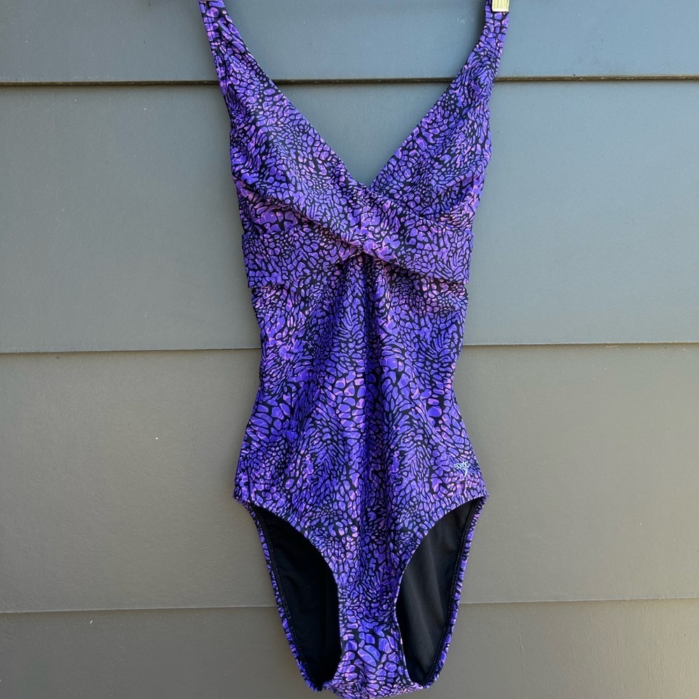 Speedo Purple and Black Swimsuit - Size 8 - NWOT
